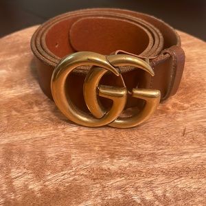 GUCCI brown leather belt size 95cm